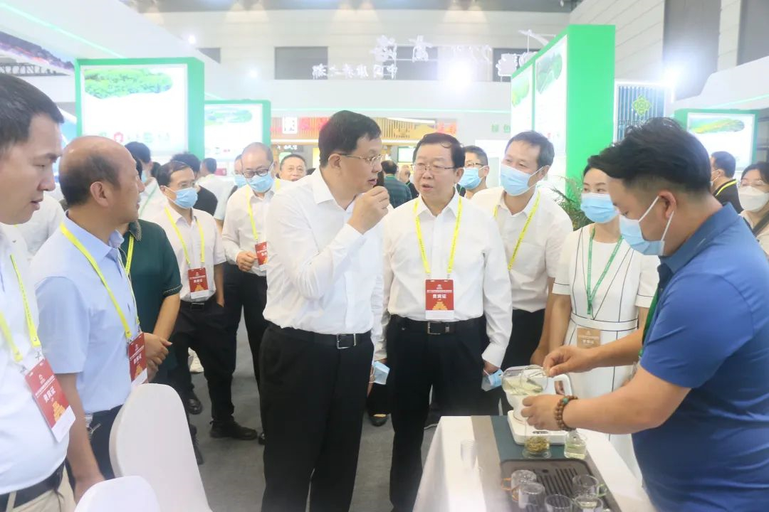 1664155299723523.jpg 茶博会4.jpg
