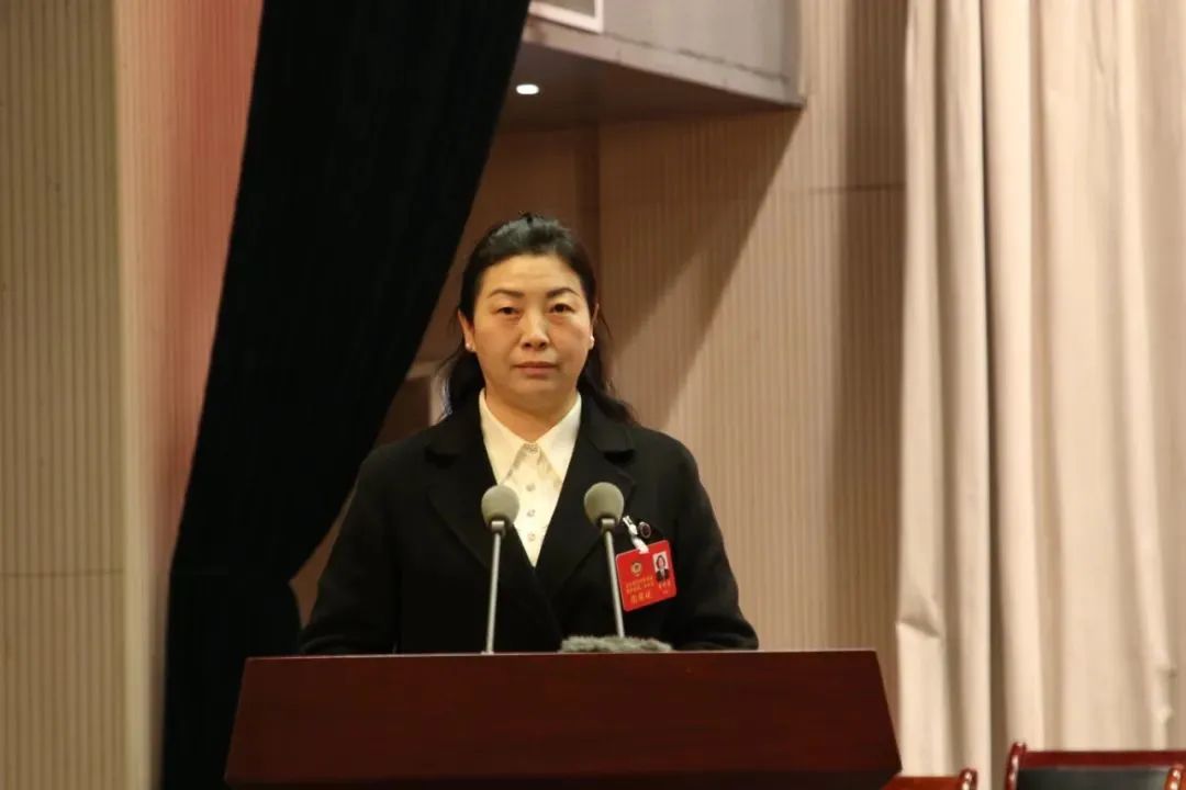 1675383458861943.jpg 李彬夏.jpg